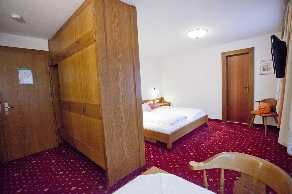 Gaestehaus Birkenhof Όμπερσντορφ Δωμάτιο φωτογραφία